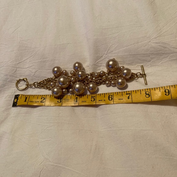 Fun faux pearl bracelet - Picture 3 of 3